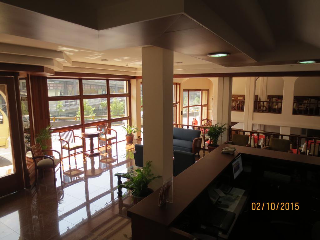 Hotel Cumanda Alfaro Esterno foto