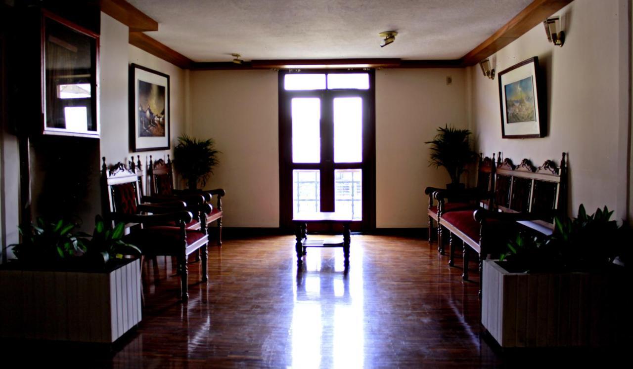 Hotel Cumanda Alfaro Esterno foto